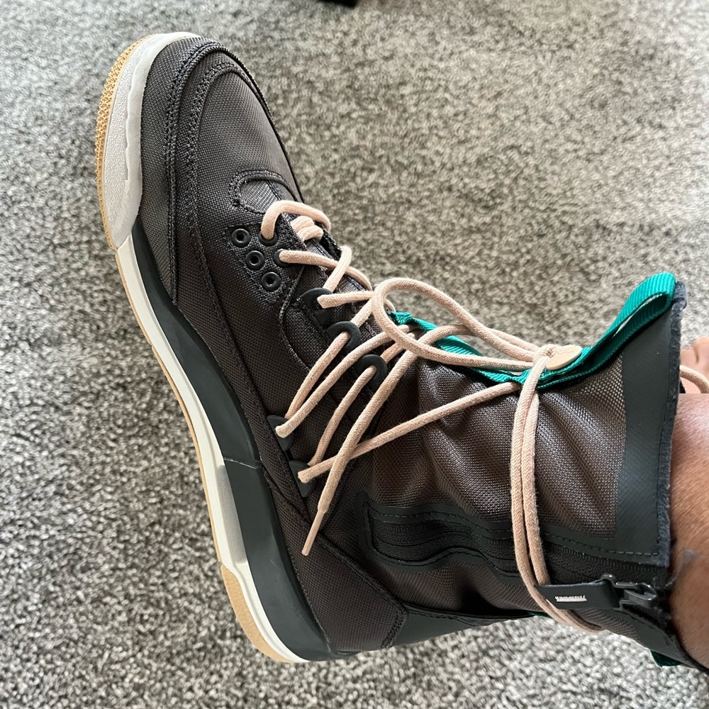Women’s high top Jordan’s